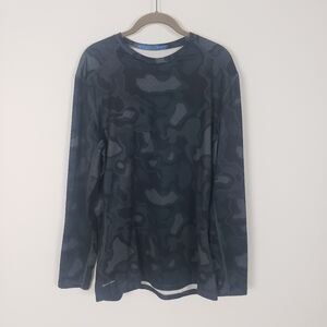 Layer 8 Gray and Black Long Sleeve Tee Crew Neck